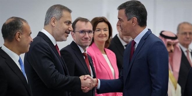 Bakan Fidan'dan �spanya'ya 'Filistin' te�ekk�r�