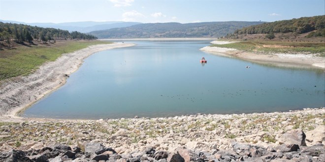 Bolu'daki Gölköy baraj gölünde su seviyesi yüzde 30'un altına düştü