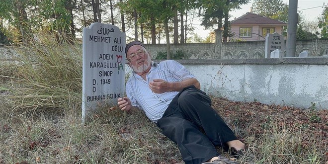 Gördüğü rüya sonrası mezar taşını yaptırdı