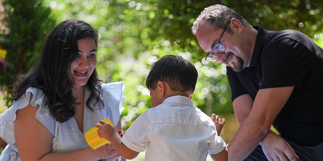 Türkiye'deki koruyucu aile uygulamaları dünyaya anlatılacak
