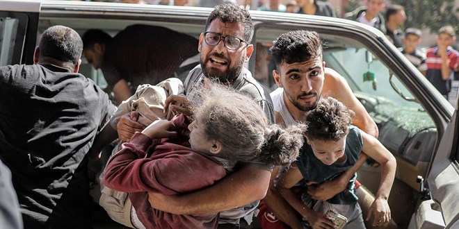 Katil İsrail saldırılarına ara vermiyor: 2'si çocuk 6 Filistinli öldü