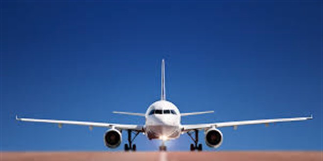 �sve�li bakanlar� Ankara'ya g�t�ren u�ak teknik ar�za nedeniyle geri d�nd�