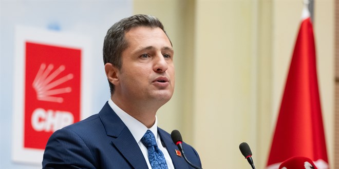 CHP S�zc�s� Y�cel'den 'anayasa de�i�ikli�i' a��klamas�