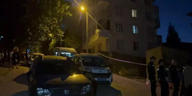 Pendik'te 8 katlı binanın 6'ncı katından düşen işçi hayatını kaybetti