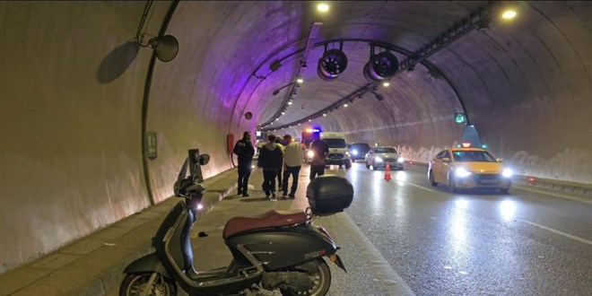 Devrilip sürüklenen motosikletin sürücüsü hayatını kaybetti