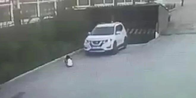 Site içerisinde otomobilin altında kalan çocuk 'asli kusurlu' bulundu! Aileden karara itiraz