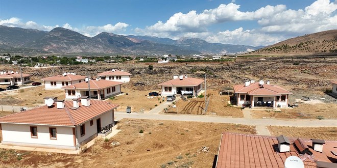Yıl sonuna kadar 30 bin köy evinin teslim edilmesi hedefleniyor