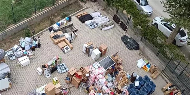 Kahramanmaraş'ta 'deprem yardımları'nı satan 4 kişi tutuklandı