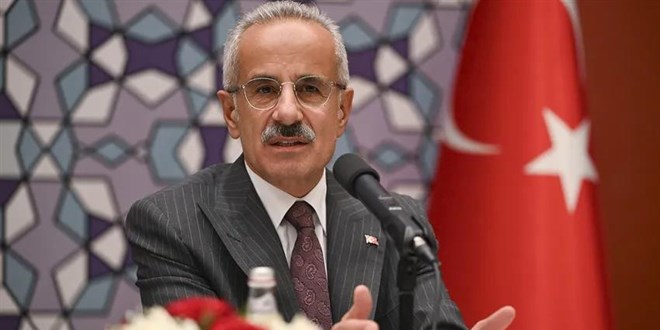 Bakan Uraloğlu: Ülkemizin her tarafına hızlı treni yaymak istiyoruz