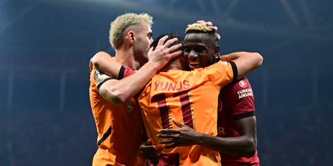 Galatasaray, UEFA Avrupa Ligi'ne 3 puanla başladı