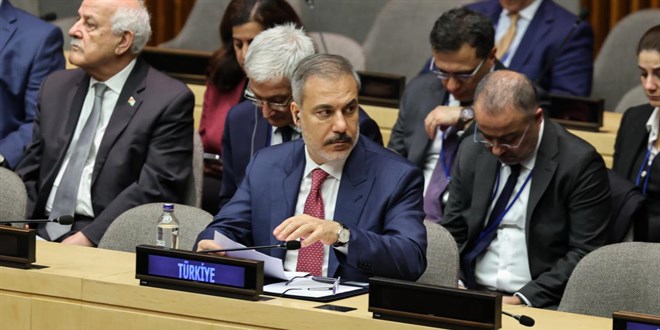 'İki devletli çözüm için İsrail'in iyi niyetini bekleyemeyiz'