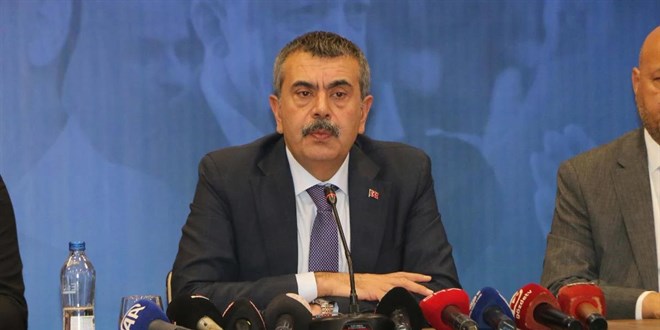 Bakan Tekin: Eğitim yöntemimizi değiştirmemiz lazım