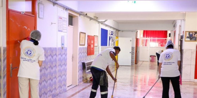 CHP'li belediyelerin okul temizliği provokasyonu