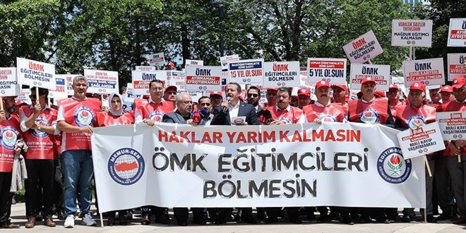 Eğitim- Bir-Sen'den şube müdürleri için iş bırakma eylemi