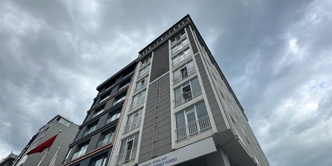 PDR mezunu genç, KYK yurdundan atladı
