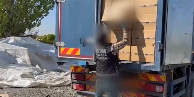 Ankara'da 6,5 milyon sahte bandrollü makaron ele geçirildi