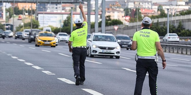 İstanbul'da yarın bazı yollar trafiğe kapatılacak