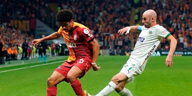 Galatasaray milli araya namağlup giriyor