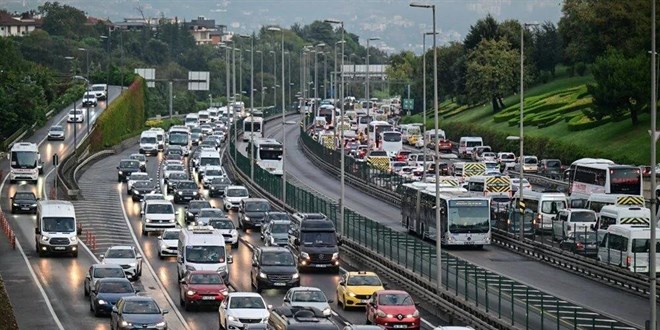 İstanbul'da pazartesi trafiği