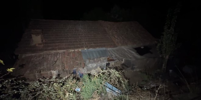 Bursa'da bir evde ve bahçesinde 3 kişi öldürülmüş halde bulundu