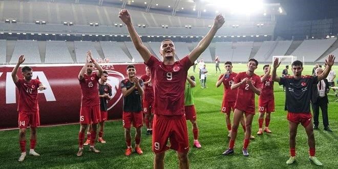 Ümit Milli Futbol Takımı'nda iki oyuncu aday kadrodan çıkarıldı