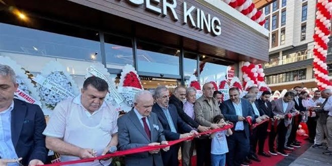 Sadece kurdele kesmemişler: Burger King faturada
