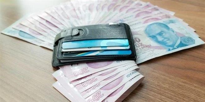 9 soruda kredi kartı hizmet bedeli
