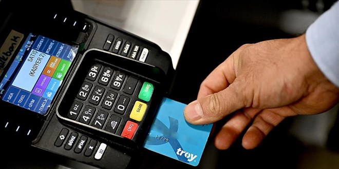 Tepki çeken kredi kartı vergisi yeniden değerlendirilecek