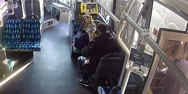 İstanbul'da bir kadının doğum yaptığı metrobüsün sürücüsü konuştu