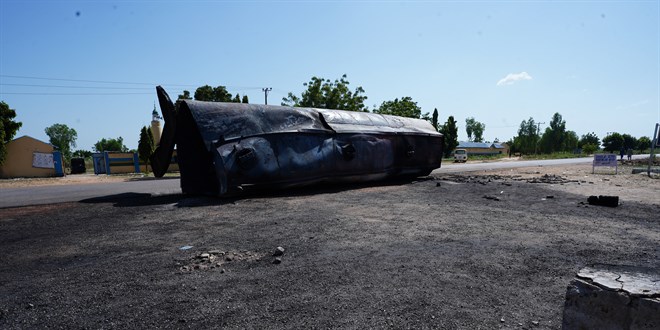 Nijerya'da akaryakıt taşıyan tanker patladı: 147 ölü