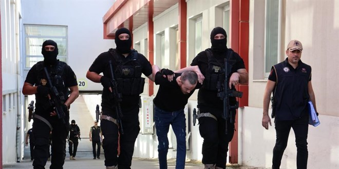MİT'ten El Kaide operasyonu: Bombalı eylem yapan terörist Afrika'da yakalandı
