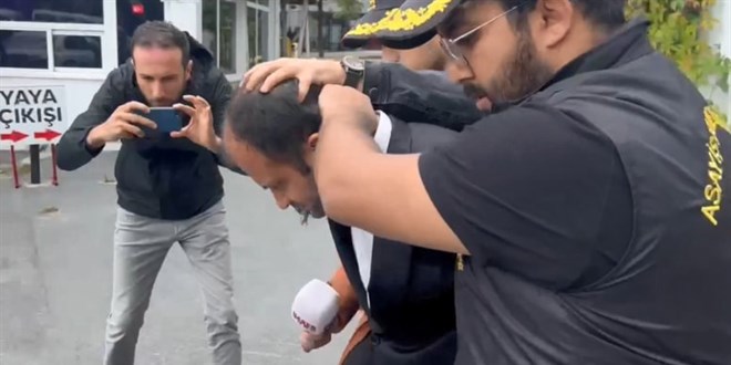 Müdür yardımcısına silah çeken öğretmenin çantasından çıkanlar şoke etti