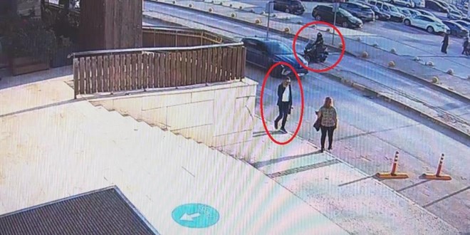 B�yle senaryo polisleri bile �a��rtt�! Arkada��na kapka� yapt�rtt�