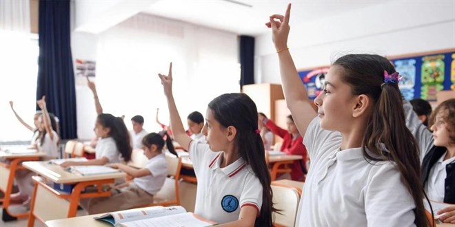 İstanbul'da ders saatlerinin süresi düşürüldü