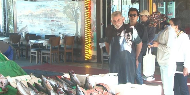 Son 3-4 senenin en bol palamut sezonu ya�an�yor