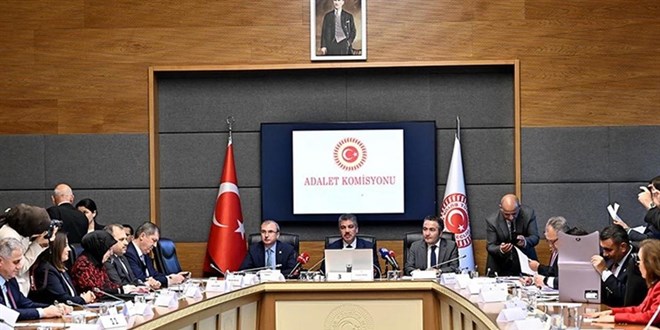 Yargı Düzenlemeleri Adalet Komisyonundan Geçti