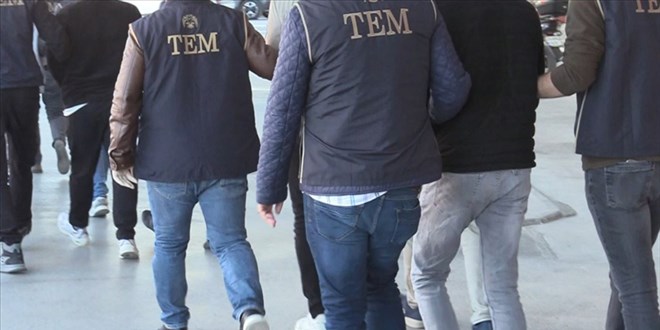 Bitlis merkezli terör operasyonunda 11 şüpheli yakalandı