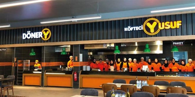 Köfteci Yusuf forma sponsoru oldu