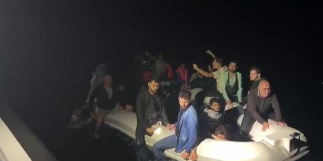 Muğla'da 41 düzensiz göçmen kurtarıldı, 27 göçmen yakalandı