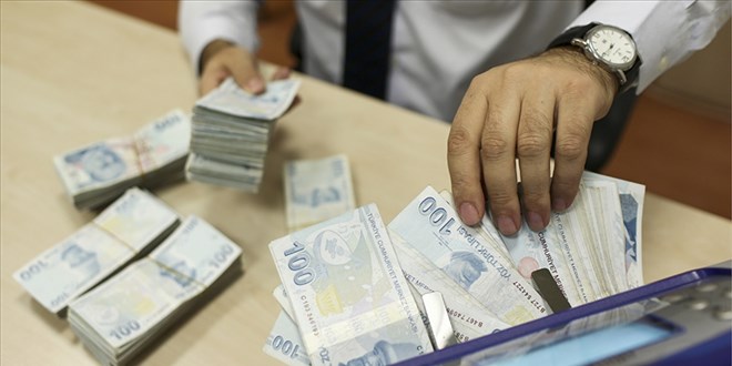 'Asgari ücret en az gerçekleşen enflasyon kadar artırılmalı'