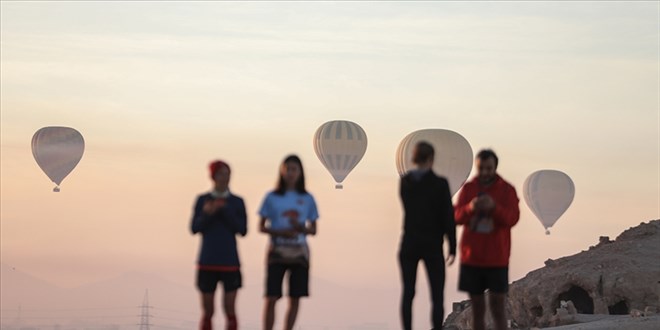 Turizm geliri yılın üçüncü çeyreğinde yıllık bazda yüzde 3,9 arttı