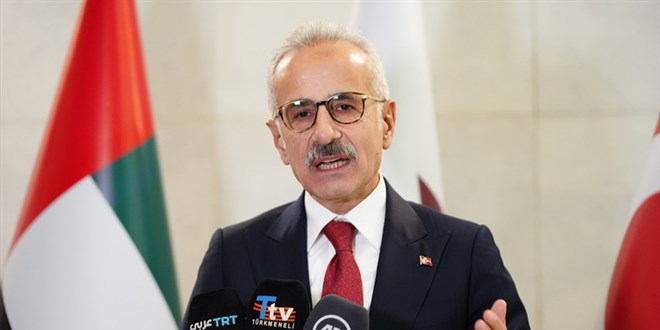 Ulaştırma ve Altyapı Bakanı Uraloğlu'ndan Kalkınma Yolu Projesi açıklaması