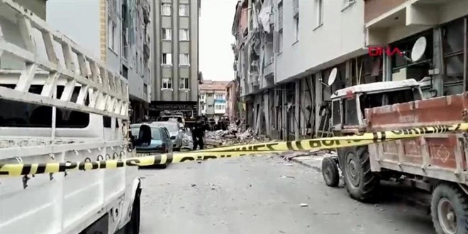 Çorum'da beş katlı binada patlama: 1 ölü