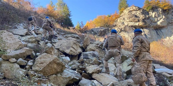 Artvin'de kaybolan işçiyi arama çalışmaları 10'uncu gününde