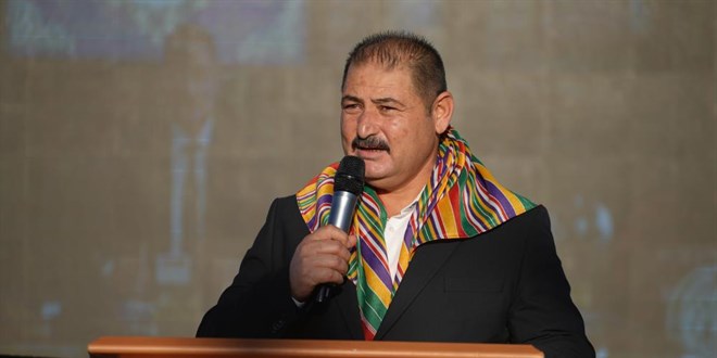 Silahlı saldırıda hayatını kaybeden belediye başkanı, AK Parti'ye geçecekmiş
