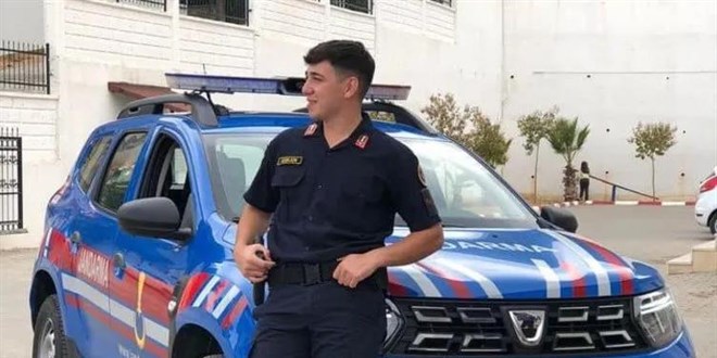 Jandarma uzman çavuş 2 haftalık yaşam mücadelesini kaybetti