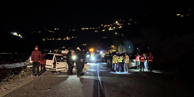 Rize'de zincirleme trafik kazası: 2 kişi öldü, 8 kişi yaralandı