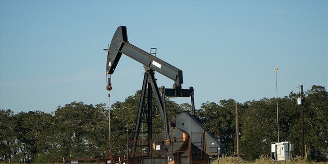 Brent petroln varil fiyat 73,79 dolar