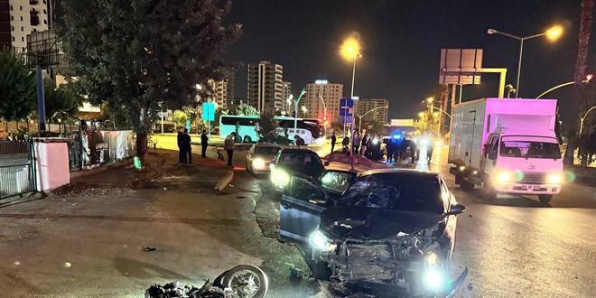 Adana'da otomobille motosikletin çarpışması sonucu bir kişi öldü