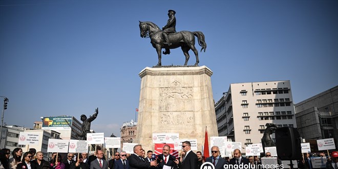 Türkiye Emekli Uzman Erbaşlar Derneği özlük haklarının iyileştirilmesini talep ediyor